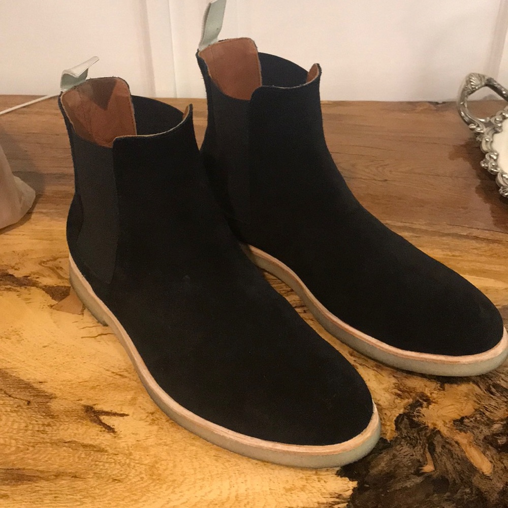 Common Projects Chelsea Boot